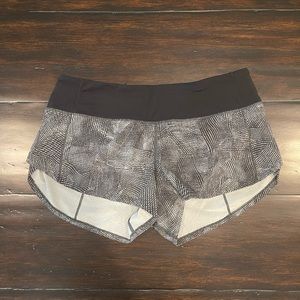 lululemon speed up 2.5” short